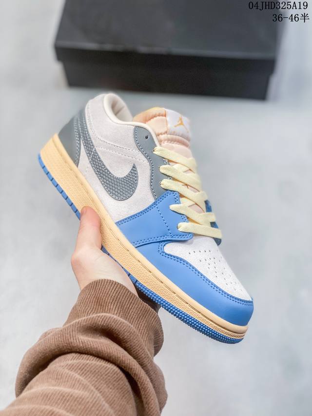 耐克 乔丹air Jordan 1 Low Aj1 乔1 乔丹1代aj1 低帮复古文化休闲运动篮球鞋 从1985 年面世的元年款汲取设计灵感，采用简洁大方的经典