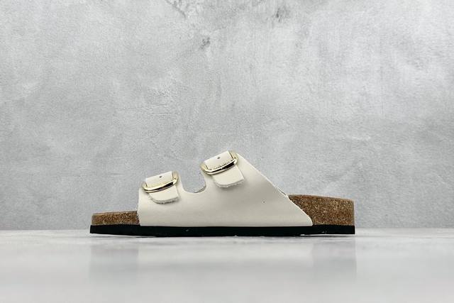 Bk版 博肯 Birkenstock Rio 金扣二字拖 采用其特有的鞋床设计，贴合脚面穿着舒适，Birkenstock Milano中性软木鞋底凉鞋采用经典凉