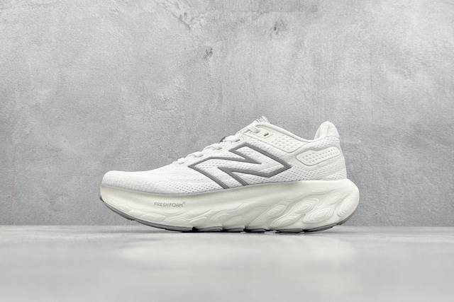 New Balance Fresh Foam X 新百伦系列低帮轻量化厚底健身休闲运动慢跑鞋 近赏｜无论是日常慢跑，还是city Walk，它都可轻松应对提起今