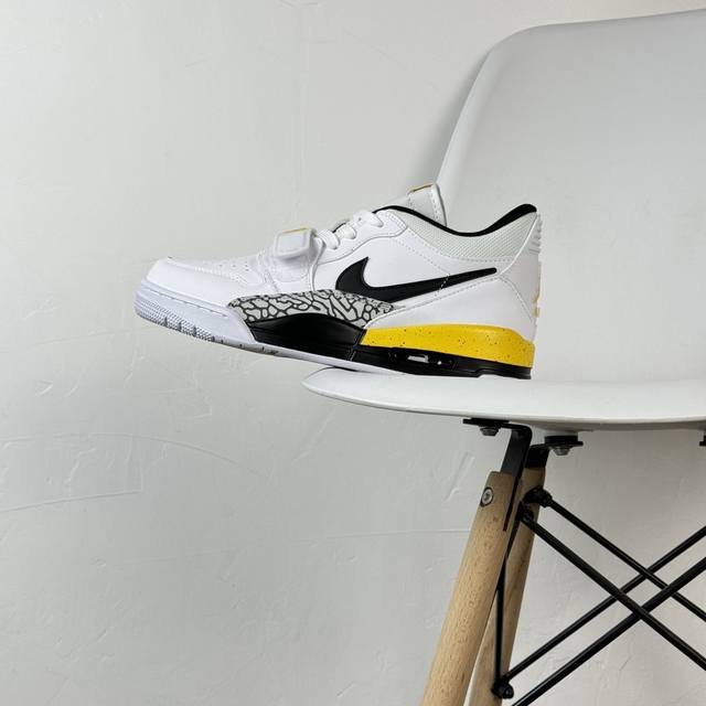 Kz神版 Nk Air Jordan Legacy Aj312 Low 低帮复古篮球鞋 白黑黄 货号：Cd7069-107 Size：36 36.5 37.5