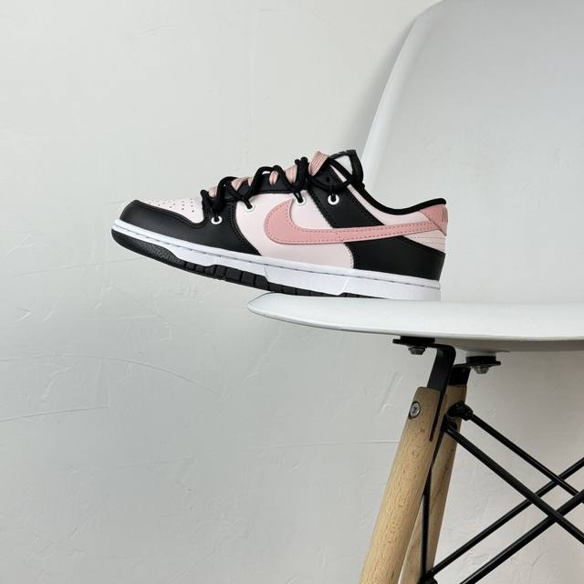 Cs Nk Dunk Low 东京树莓 黑粉 定制版解构绑带休闲板鞋 Cw1590-100 尺码：36 36.5 37.5 38 38.5 39 40-Ey