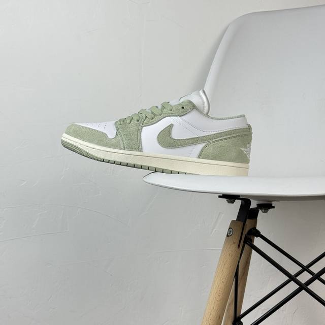 K版 Jordan Air Jordan 1 Low Aj 低帮 白绿 货号：Fn5214-131 尺码：36 36.5 37 38 38.5 39 40 40