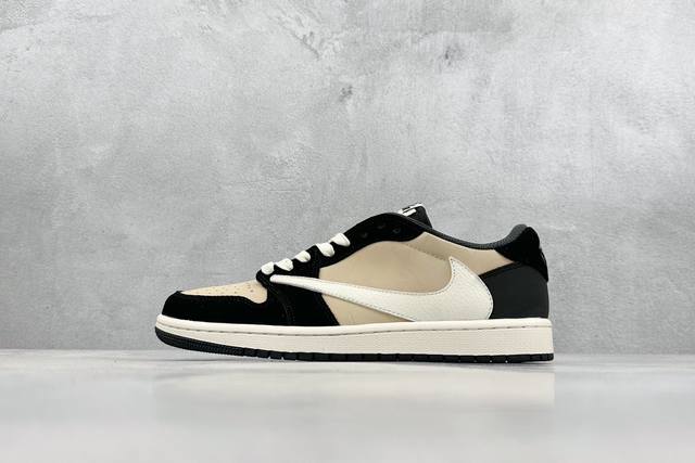 Fragment X Travis Scott X Air Jordan 1 Low 三方联名倒钩 性价比原盒出货 全新的三方联名低帮倒钩鞋面延续了黑脚趾设计，