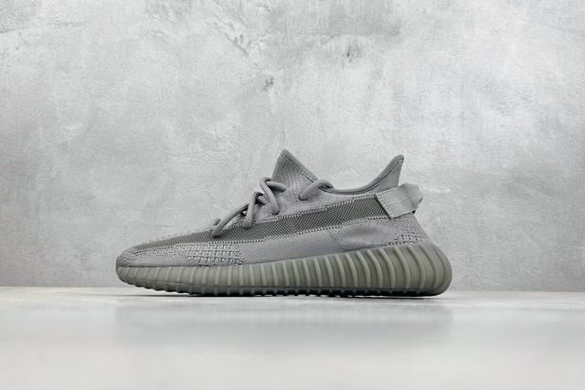 Ok版 Yeezy Boost 350 V2 太空灰 正常出厂触碰不到的单价 百分百全新货品 零氧化发霉 给足利润空间操作 超乎所想的高性价比 原装纸板楦头开发