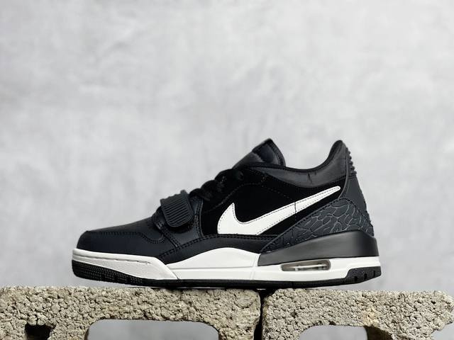 吊坠版 Air Jordan Legacy Aj312 气垫篮球鞋 货号：Cd7069-001 鞋身采用了皮革材质打造 横跨鞋面的魔术贴十分吸睛 侧面的swoo