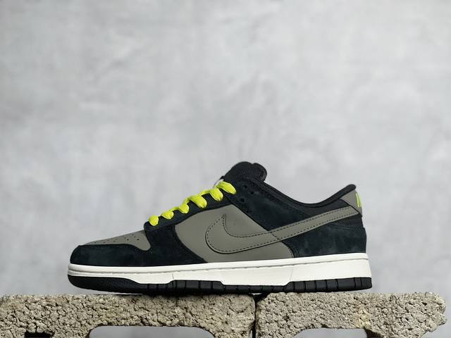 Nk Dunk Low Sb低帮运动休闲板鞋 302517-236 尺码：39 40 40.5 41 42 42.5 43 44 45