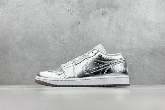 Air Jordan 1 Low 银白脚趾 Aj1乔1低帮休闲板鞋 同步官方配色 市场唯一独家头层皮打造 原鞋原档案开发 原厂皮料 原档冲孔鞋头 正确满胶鞋垫