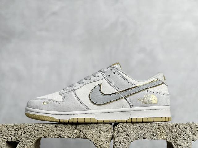 Nk Dunk Low 北面cdg联名-金 三方联名 Sb低帮休闲板鞋 Dq1098-337 #美国著名户外品牌与日本东京设计师川久保玲cdg联合打造街头滑板鞋