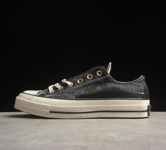 Clot X Fragment Design X Converse 客制三方联名 撕撕乐 陈冠希 做旧荆棘黑丝绸低帮休闲板鞋 A10925C 鞋身采用双层用料设