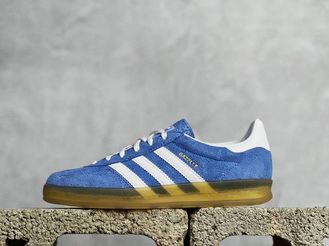 Vt 放店私 外贸批次 Adidas Originals Gazelle Indoor蓝白棕 原厂材料 原厂高频鞋舌 正确大底 采用进口仿毛皮 原厂鞋垫 货号：