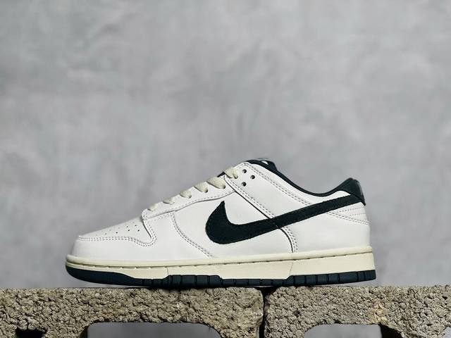 Pl版 放店私 Nike Sb Dunk Low 情人节限定白 纯原大厂出品 极力推荐 纯原版本 原装头层材料 独家版型蒸餾加工 帶來的是更好的视觉和脚感体验