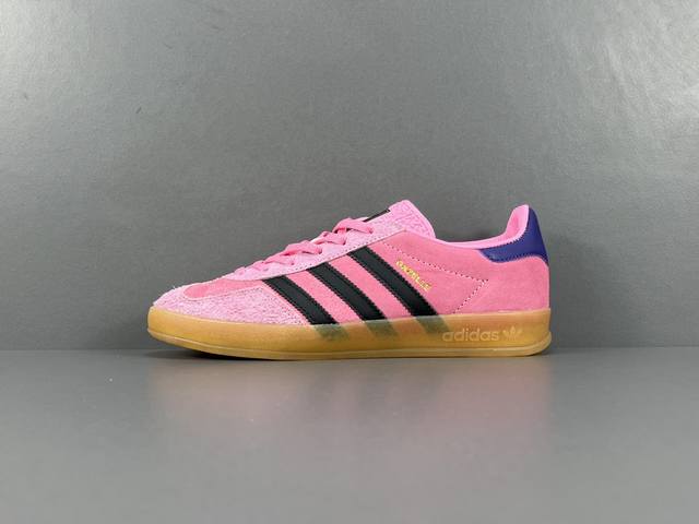 P 渠道优势 纯原版 阿迪 Adidas Originals Gazelle Indoor 粉黑 低帮休闲板鞋 货号：If7002 尺码：36 36.5 37