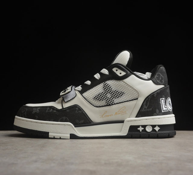 驴牌 2022Trainer Lv 系列louis Vuitton Trainer 时装走秀新款 海淘代购同渠道品质 高端零售 外贸充正专供 原版购入开发 Zp