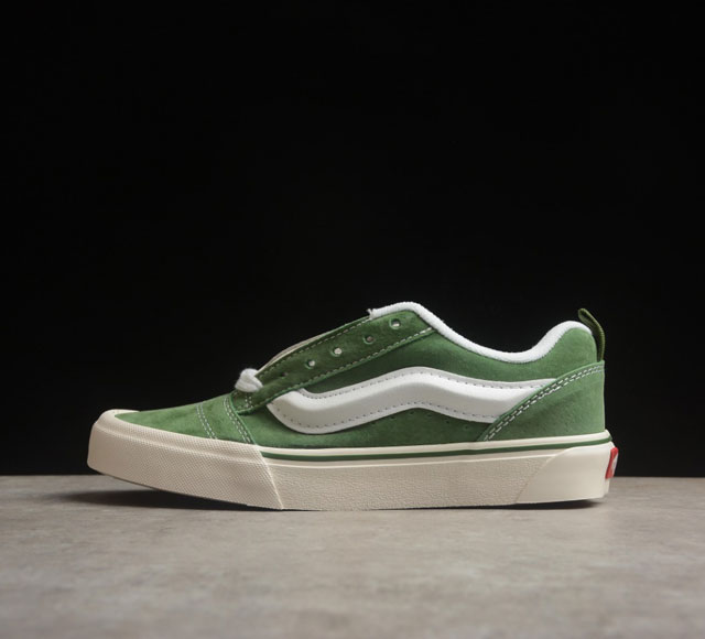 Vans Classics Knu Skool 范斯官方 牛油果绿配色 面包鞋 Vn0009Qckgr 肥胖版大logo 原版全皮猪八面料 尺码：35 36 3