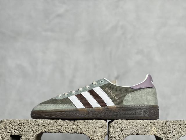 Sl版 放店私 Ad Originals Handball Spzl 手球运动员系列百搭休闲运动板鞋 Ih4891 这款来自阿迪达斯的这款handball Sp