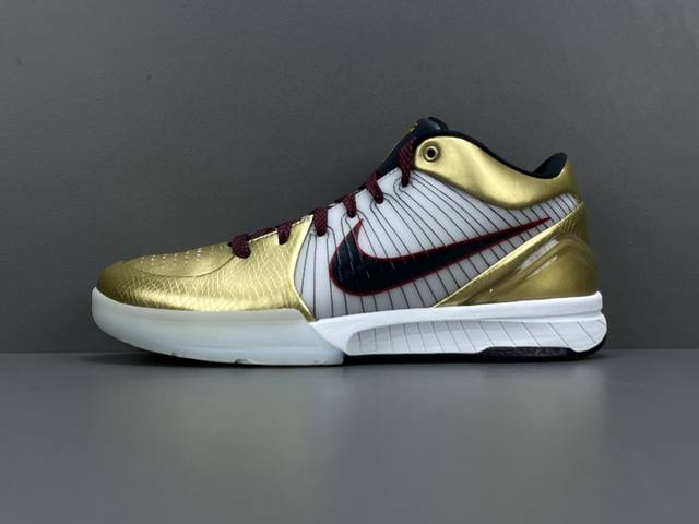 P 渠道优势 S2 版 科比4 Nk Zoom Kobe 4 Protro Gold Medal 白黑金 S2纯原生产线 科比四代 白黑金 #Zoom Turb