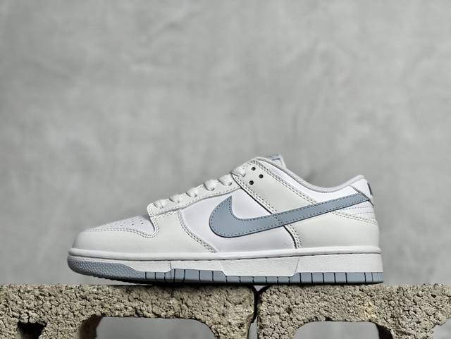 史诗版 放店私nk Sb Dunk Low 浅白蓝 Sb低帮休闲板鞋 Dv0831-109 尺码：35.5 36 36.5 37.5 38 38.5 39 40