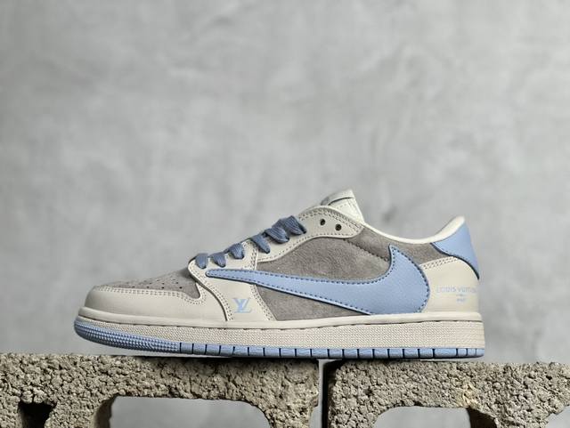 放店私 lv X Air Jordan 1 Low 蔚蓝猪八 此款主张打破传统的工业化流水线设计限制，以made By Ideas的超级创意为理念，集结众多潮流