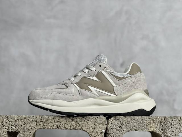 B版 放店私 new Balance 新百伦 Nb5740Lt1系列复古休闲运动跑鞋 特别以1988年首度面世的经典574作为设计蓝本 保留574简约易衬的80