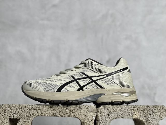 放店私 Asics 亚瑟士gel-Flux 4代 系列低帮城市休闲运动跑步鞋 专业的运动科技 出色的缓冲性能 带来舒适的跑步体验 鞋面采用三明治网布 透气性非常