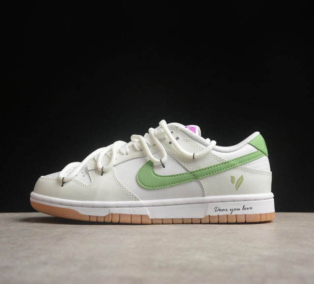 Nk Dunk Low 春夏系列 青提山茶 白绿 Sb低帮休闲板鞋 Fd9922-151 尺码：35.5 36 36.5 37.5 38 38.5 39 40