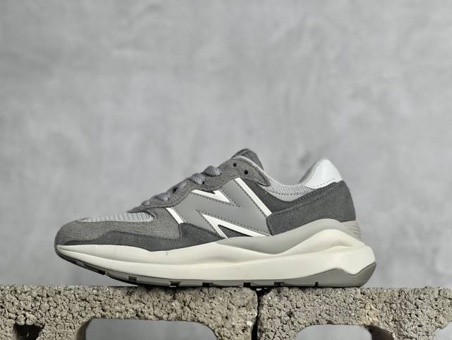 B版 New Balance 新百伦 Nb5740Lt1系列复古休闲运动跑鞋 特别以1988年首度面世的经典574作为设计蓝本 保留574简约易衬的80S鞋型轮