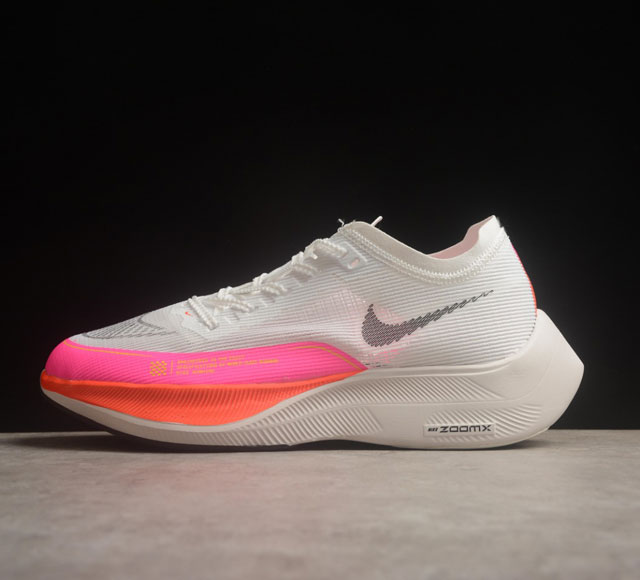 M纯原 NK ZoomX Vaporfly Next% 2 马拉松超轻缓震训练跑步鞋 货号：DJ5457-100 科技轻量网织轻薄透气鞋面 内置真实碳板 轻质泡