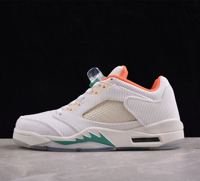 Air Jordan 5 Low AJ5 乔5灯芯绒白橙绿 CW4204-100 尺码：36 36.5 37.5 38 38.5 39 40 40.5 41 4