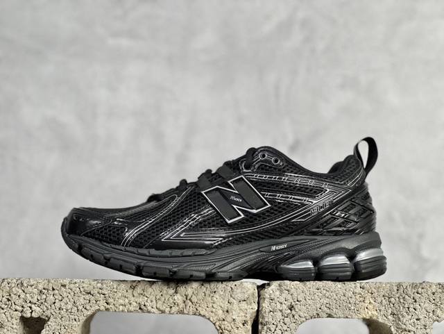 M版 New Balance 新百伦 复古休闲跑步鞋 M1906Rch 真正原厂数据开发 市售最高品质 原厂网纱 正确卡色皮料冲裁组合 匠心打造 鞋面鞋底工艺极