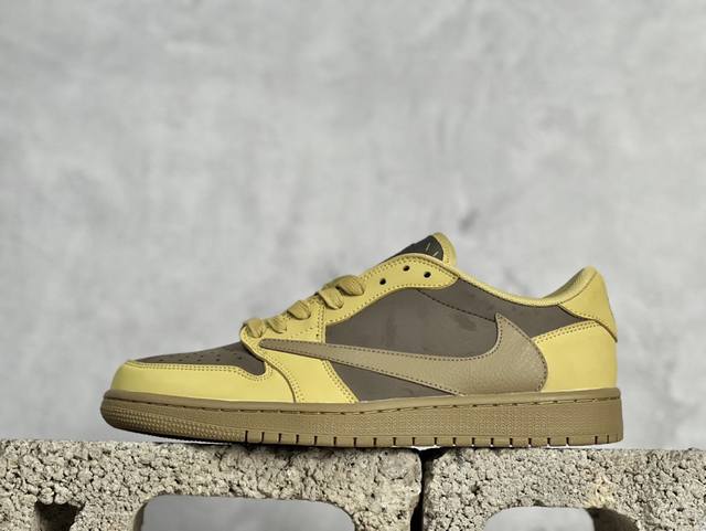 Travis Scott X Fragment X Air Jordan 1 Low Ts联名倒勾低帮板鞋 Dm7866-665 错版灵感来源于洛杉矶球鞋店铺收