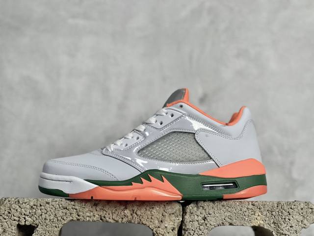 Kz Air Jordan 5 Retro Low Aj5 乔5活力橙 Fq1293-018 #配色采用全皮革鞋面，搭配足球灰防水覆面。颜色融合了足球灰、亮橙色