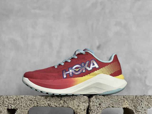 Hoka One One Rocket X 2 竞速系列超轻弹透气跑鞋 1141451 Crscl 红白 #全新的rocket X 2上，终于摒弃了传统的eva