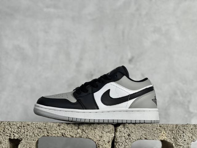 福利特价 Xl版 Air Jordan 1 Low aj1乔1低帮休闲板鞋 同步官方配色 市场唯一独家头层皮打造 原鞋原档案开发 原厂皮料 原档冲孔鞋头 正确满