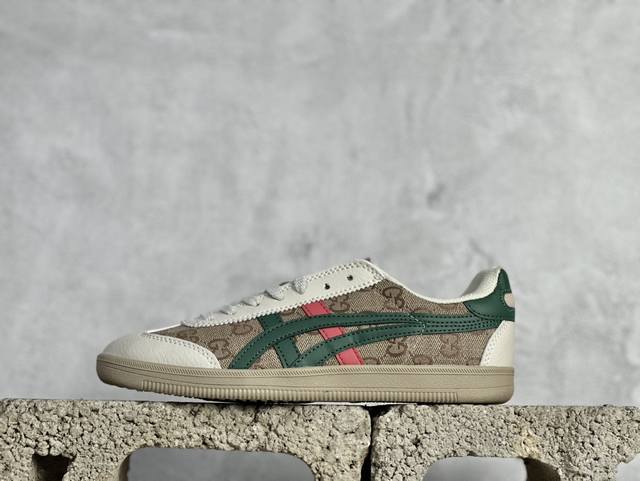 asics Onitsuka Tiger Tokuten 亚瑟士鬼冢虎男女中性复古运动板鞋轻盈舒适 时尚与复古与一体 轻盈的款式 适合夏天~简单的设定配合修长的