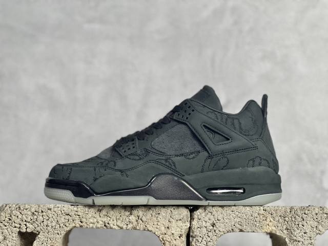 og Kaws X Air Jordan 4 Aj4乔4 限量联名 黑麂皮 93015 01 男子文化篮球鞋 国内一线大厂og出品 匠心打造 原厂皮料原厂数据