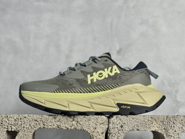 Hoka Skyline-Float X低帮专业越野跑步鞋 实拍首发 1141460 Bblc 粗矿型的鞋身上脚特别修饰腿型 经典的胖鱼头鞋型 超高颜值 厚重皮