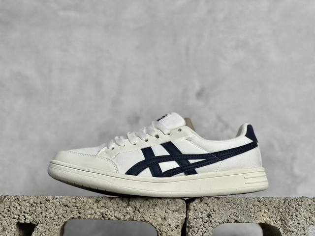 Asics Onitsuka Tiger Tokuten 亚瑟士鬼冢虎男女中性复古运动板鞋轻盈舒适 时尚与复古与一体 轻盈的款式 适合夏天~简单的设定配合修长的