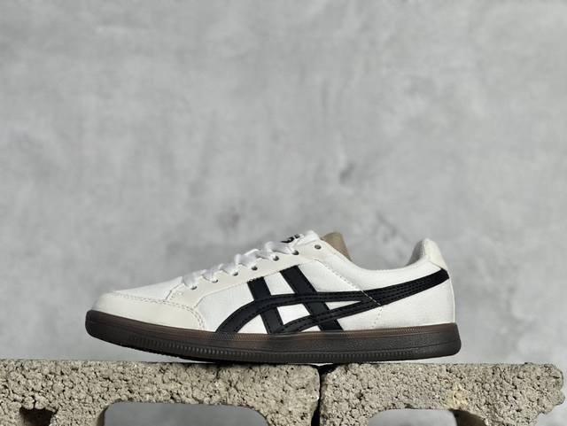 Asics Onitsuka Tiger Tokuten 亚瑟士鬼冢虎男女中性复古运动板鞋轻盈舒适 时尚与复古与一体 轻盈的款式 适合夏天~简单的设定配合修长的