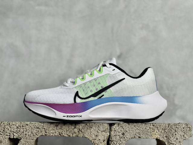 Nk Zoom Fly 5 Premium White Multi-Color Gradient 飞行5代马拉松系列低帮透气休闲运动慢跑鞋“白黑彩虹渐变” 货号