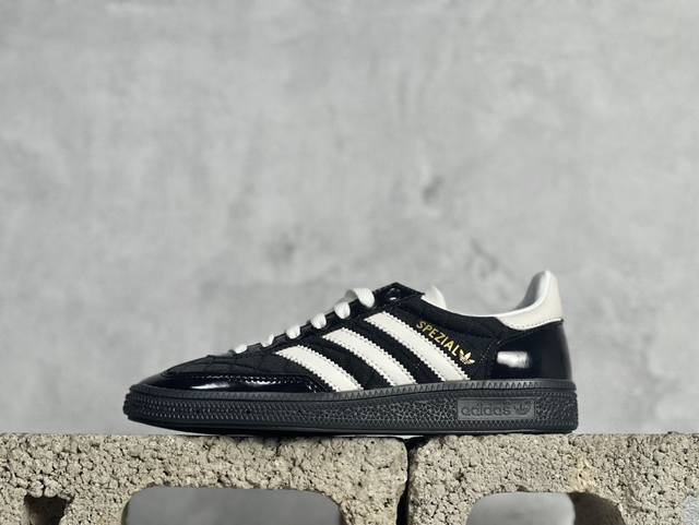 Zx神版 Adidas Handball Spezial 黑白 阿迪达斯经典款 复古休闲板鞋 全鞋漆皮鞋头 织布鞋面 牛筋耐磨大底 货号: Jp5669 尺码: