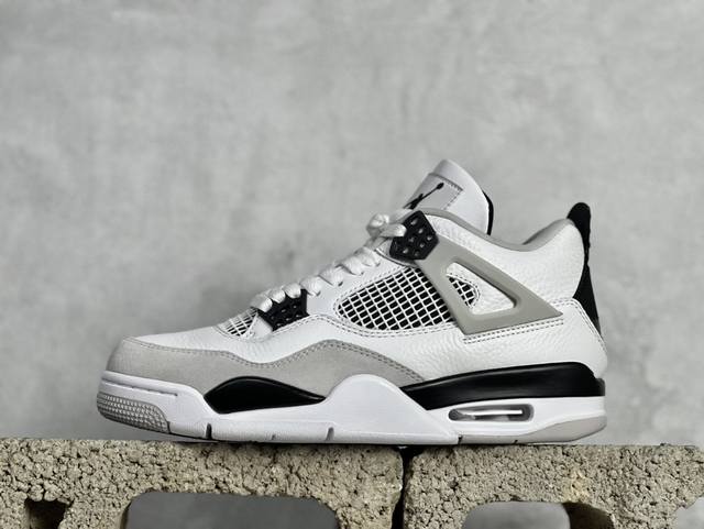 外贸版 Air Jordan 4 复刻篮球鞋 外贸全新升级系列 原厂楦头 原厂纸板打造 原厂贝利皮 尺码：40 40.5 41 42 42.5 43 44 45