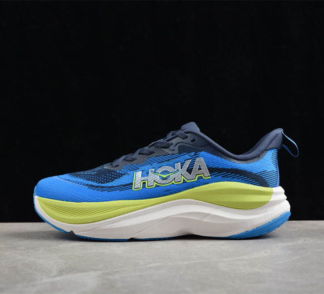 Hoka M Skyflow 超轻厚底轻量跑步鞋 1155111 市售最高品质 原版开发 正确后跟细节 区别市面通货版本 尺码： 36 36.5 37 38 3