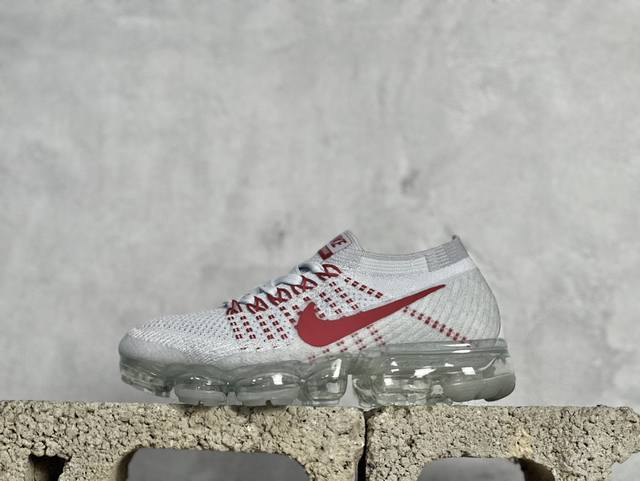 Nk Vapormax Flyknit 耐克飞织透气休闲全掌大气垫跑鞋 849558-006 #鞋款鞋面依然采用flyknit材质提供出色的舒适度和透气性。除了