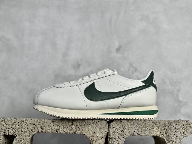 Pf版 Nk Classic Cortez 阿甘皮面休闲跑鞋 货号：Dn1791-101 尺码：35.5-39