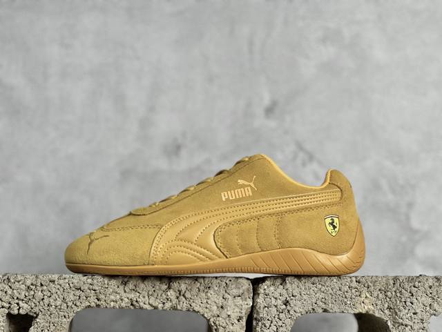 Gx版 Puma Speedcet Og 彪马低帮复古运动休闲赛车跑鞋 以趣味十足又前卫复古的设计引领潮流，将赛道精神融入街头时尚，开启前卫竞速之旅。融入经典配