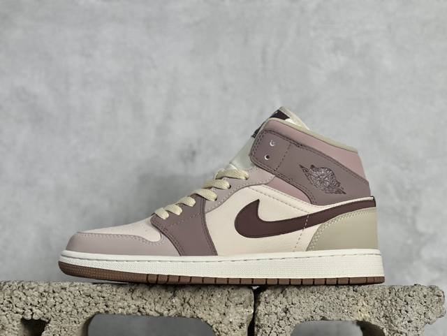 福利特价 Air Jordan 1 Mid Aj1 乔1 中邦文化休闲板鞋 #市售最高品质 原鞋开发 大厂代工流水线打造 公司货既视感 细节随意对比 尺码：36