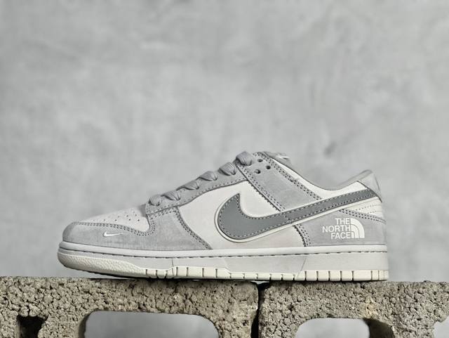 Nk Dunk Low 北面cdg联名-天蓝 三方联名 Sb低帮休闲板鞋 Dq1098-399 #美国著名户外品牌与日本东京设计师川久保玲cdg联合打造街头滑板