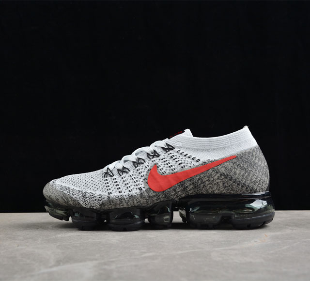 Nk Vapormax Flyknit 耐克飞织透气休闲全掌大气垫跑鞋 849558-020 #鞋款鞋面依然采用flyknit材质提供出色的舒适度和透气性。除了